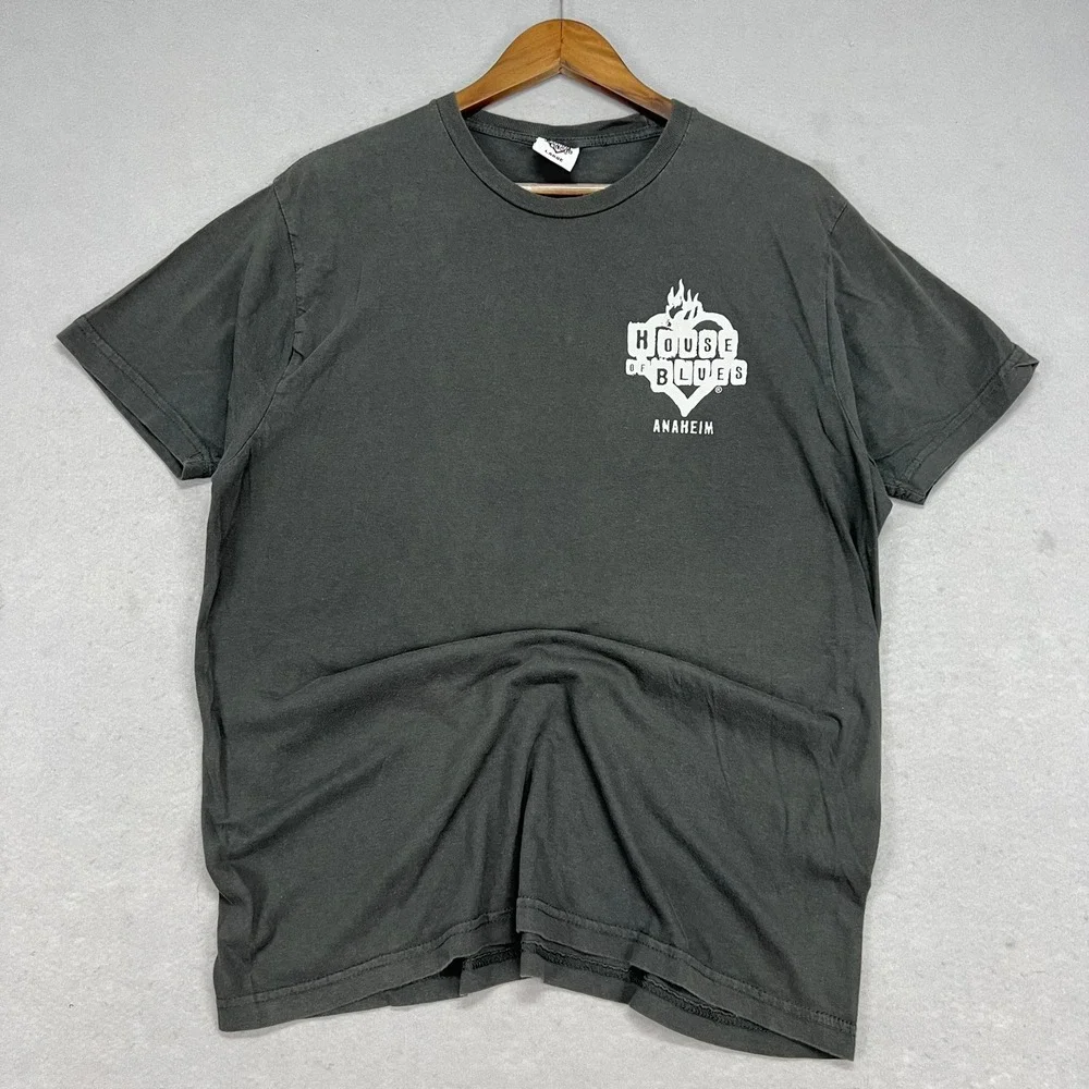 House of Blues Anaheim Graphic T-Shirt Adult L Heart Diversity Promo California - Picture 1 of 8